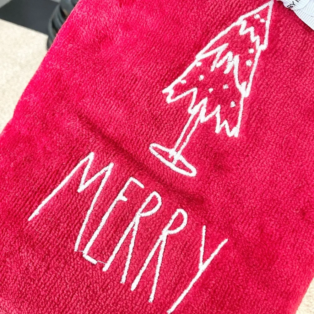 🆕Rae Dunn Set of 2 MERRY Christmas Tree Bathroom Hand Towels